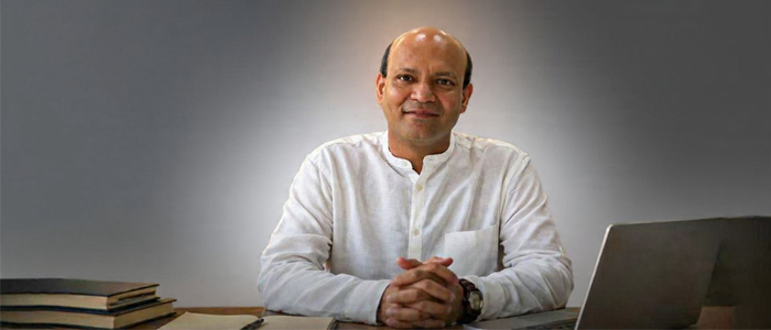 Everyone is self-made. Really !!!!